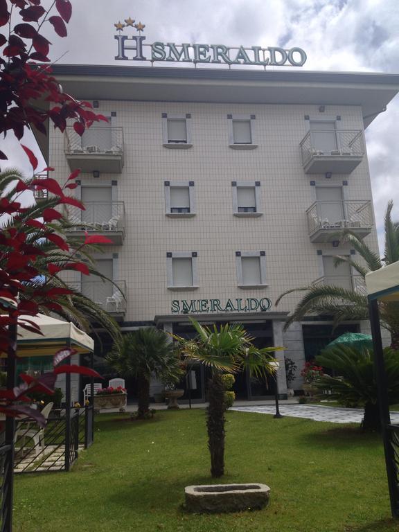 Hotel Smeraldo Lido di Camaiore Exterior photo